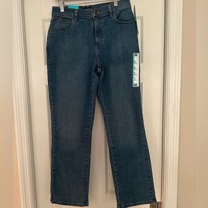 Lee Women's Straight Leg Jeans in Dark Blue